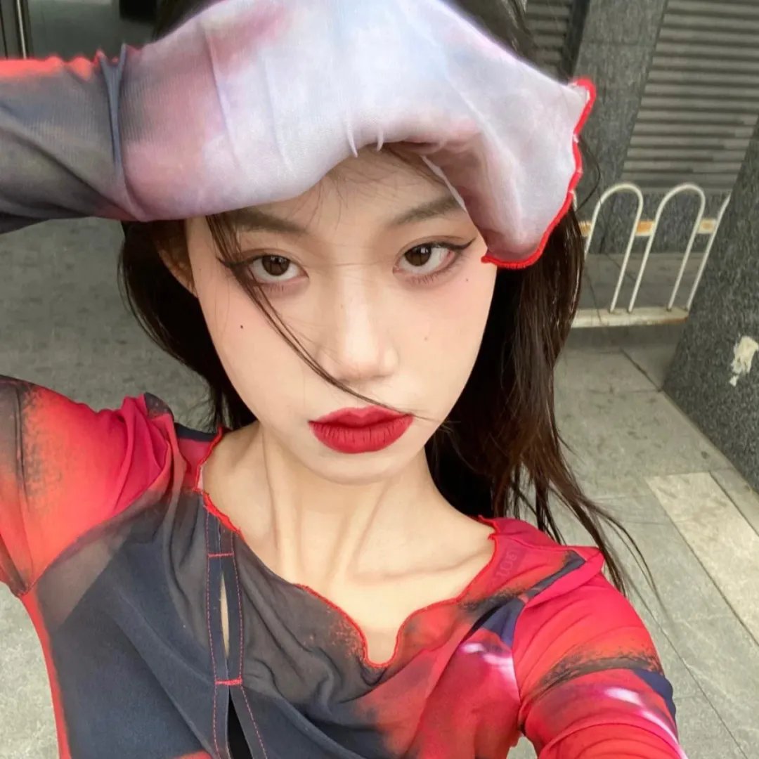 女导与强盗